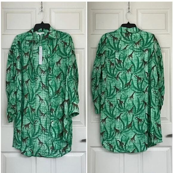 Jane + Delancey Giraffe Print Tunic Top Size Large - Picture 3 of 10